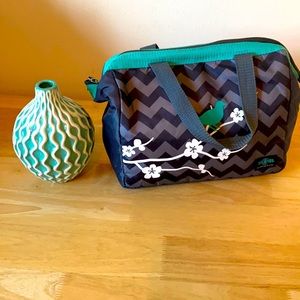 Thermos Lunch tote with bird and chevron pattern.